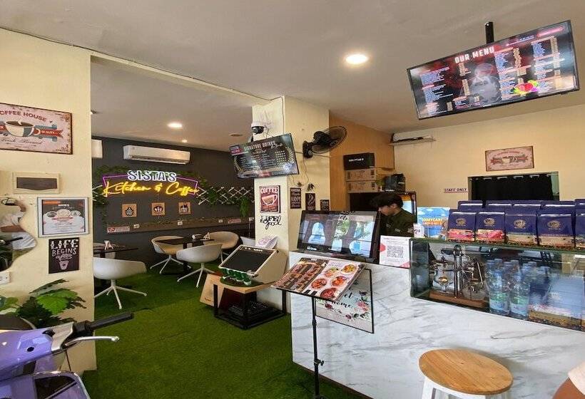 هتل Hariss Inn Bandara