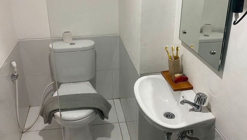 هتل Hariss Inn Bandara