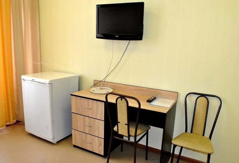 בית מלון כפרי Health Resort Krutushka