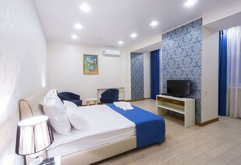 בית מלון כפרי Health Resort Krutushka
