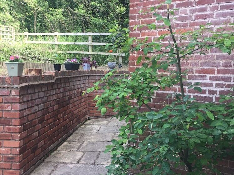 The Hyde Dovecote Kinver, Pet Friendly Holiday Let
