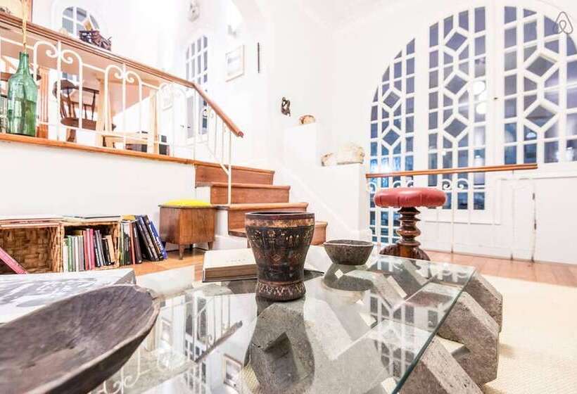 مبيت وإفطار De Autor I