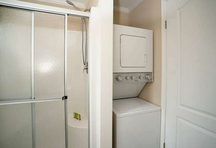 Курорт Baker Acres