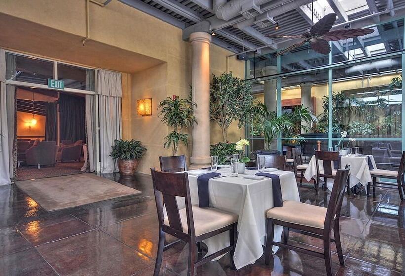 مبيت وإفطار Arden Hills