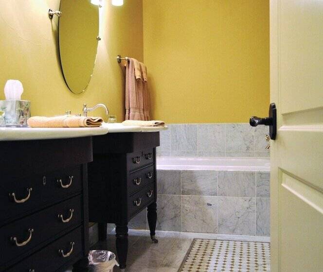 مبيت وإفطار Arden Hills