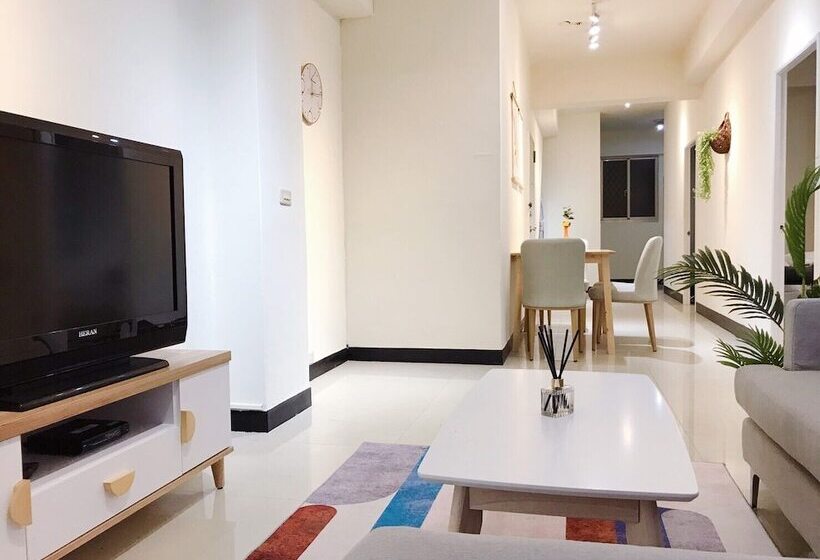 پانسیون Ha Ha Cat Home Kaifeng