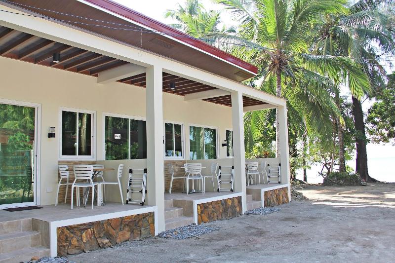 酒店 Submarine Garden Beach Resort