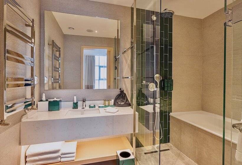 בית מלון כפרי Hilton Garden Inn Samarkand Sogd