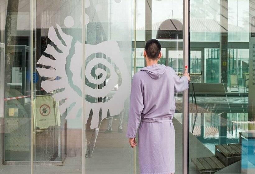 ホテル Estival Park Marena