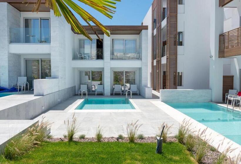 هتل Enorme Ammos Beach Resort