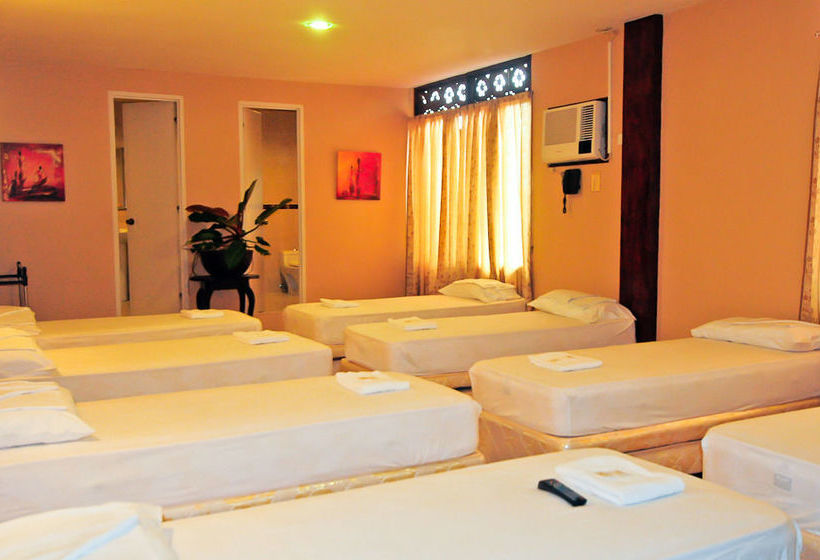 Отель Royal Coast Tourist Inn And Restaurant