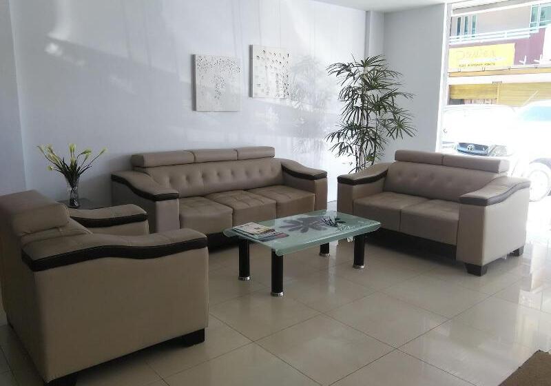 فندق Puri 36