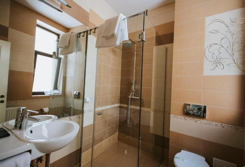 هتل Vila Cornelia