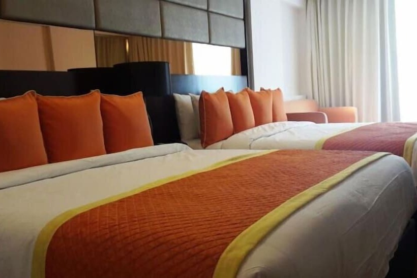 Отель Zone By The Park , Bani Park Jaipur