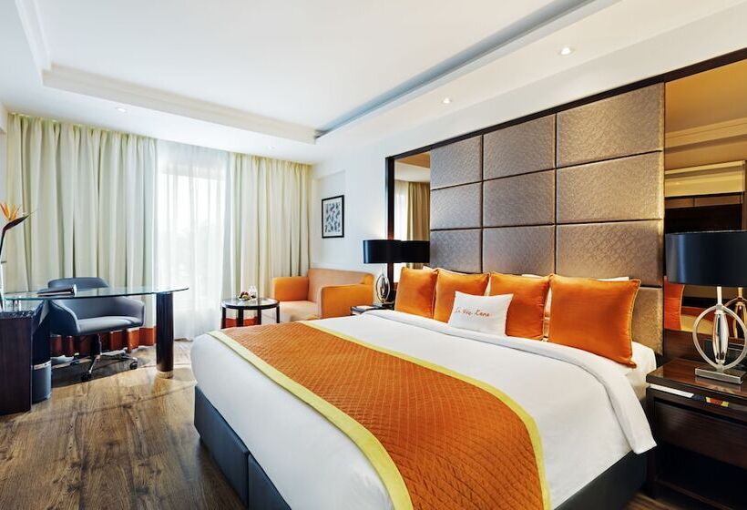 Отель Zone By The Park , Bani Park Jaipur