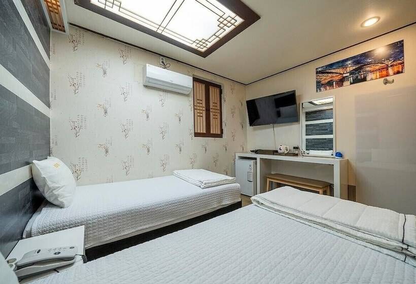 Kyoung Dong Hotel Myeongdong