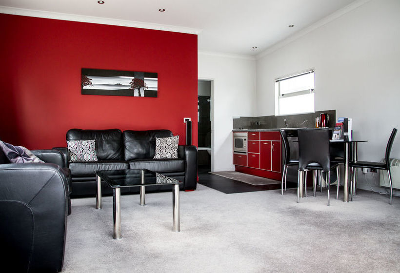 Martinborough Mews