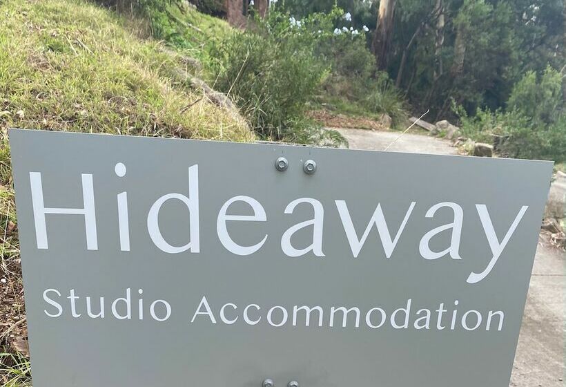 Hideaway Studio Accommodation