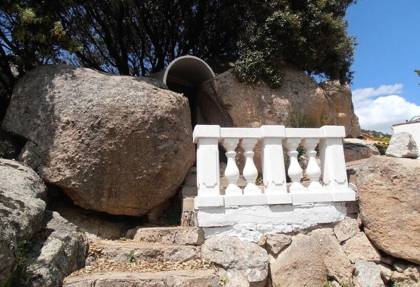 بنسيون Casa Alianda