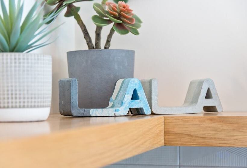 هتل The Metric  Los Angeles Downtown