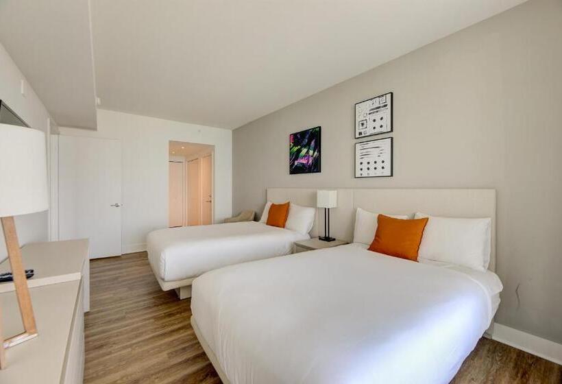 Upscale Comfort And Breathtaking Views At H Hollywood Residences By Zelloo