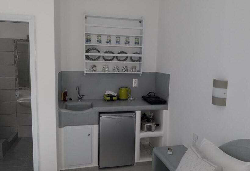 فندق Nikoletta Studios