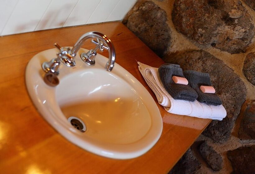 Bed and Breakfast Tuki Retreat