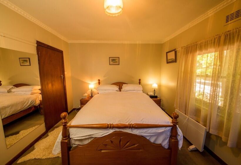 Bed and Breakfast Tuki Retreat