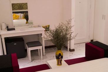Fotos del hotel Regina Boutique:  43