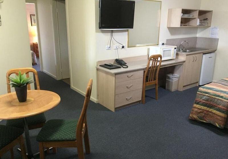 Golf Links Motel