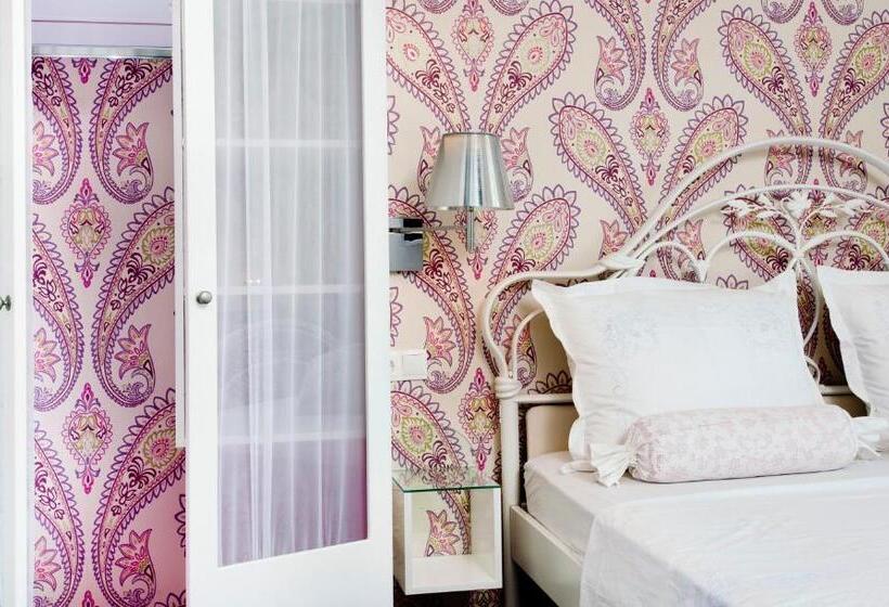 هتل Boban Luxury Suites