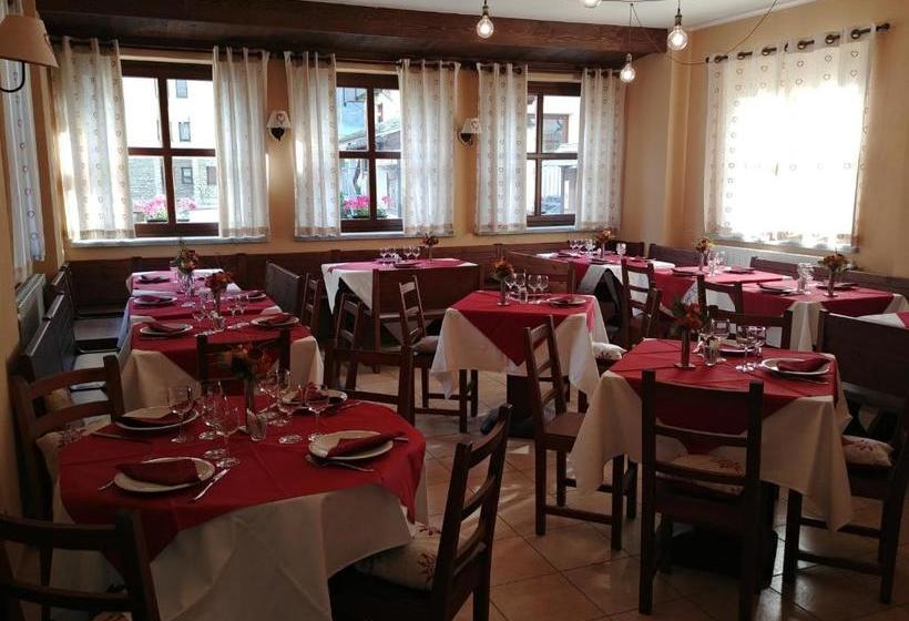 호텔 Chalet Seggiovia