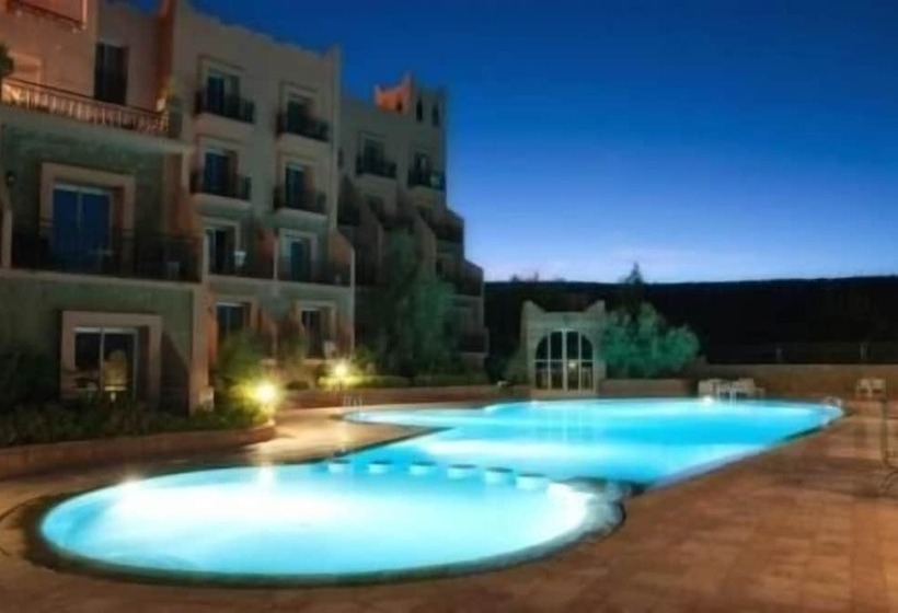 فندق Chems Du Lac