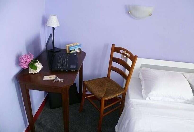 هتل Hôtel Le Relais Lamartine