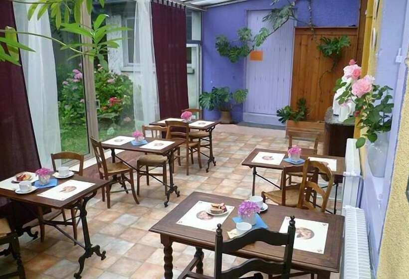 هتل Hôtel Le Relais Lamartine