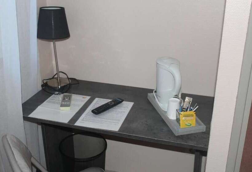 فندق Le Rochegude