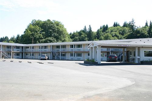 فندق Northwoods Inn