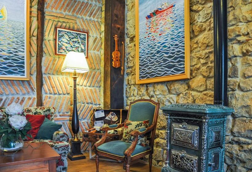 فندق Posada La Cotía