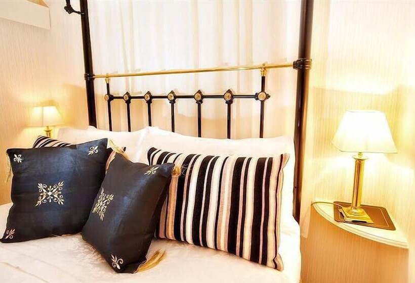 بنسيون Golf View