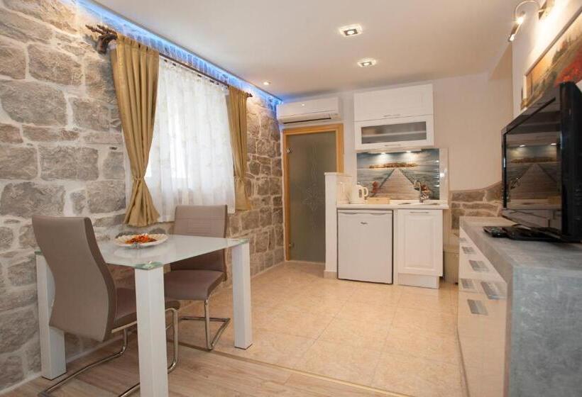 پانسیون House Sandra