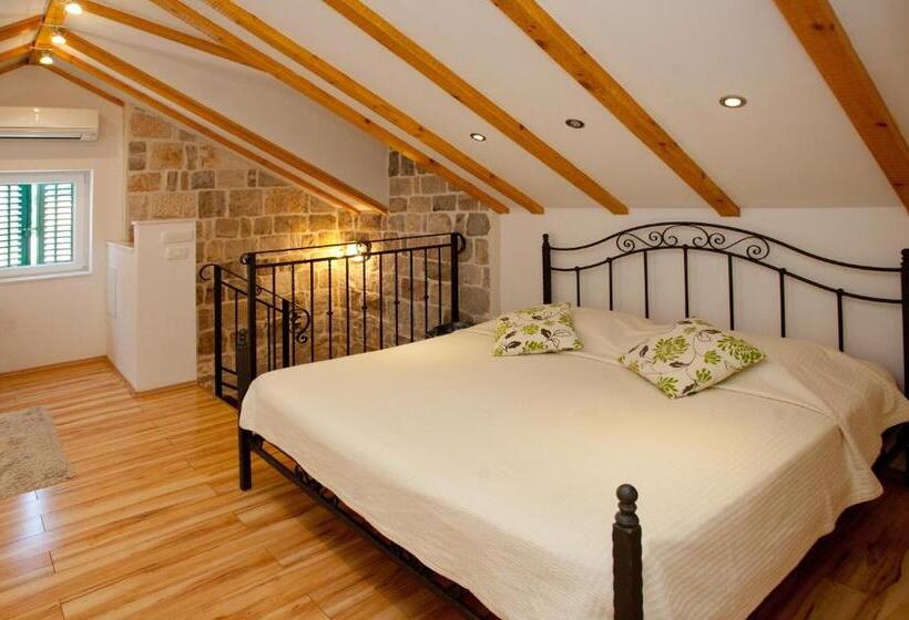 پانسیون House Sandra