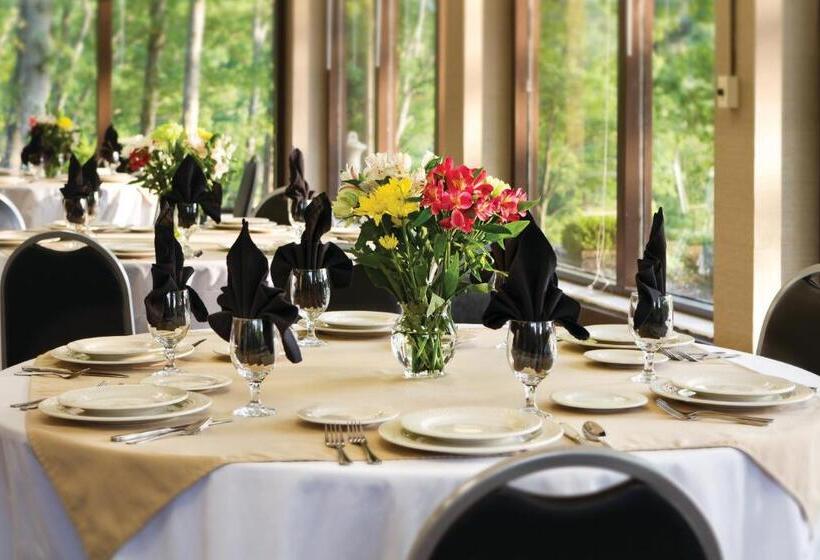 리조트 Burr Oak Lodge And Conference Center