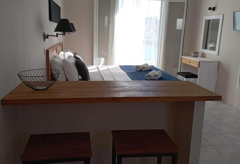 Toni S Guesthouse