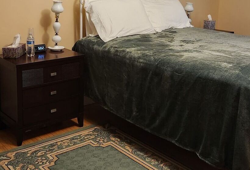 민박 Oaklawn Inn