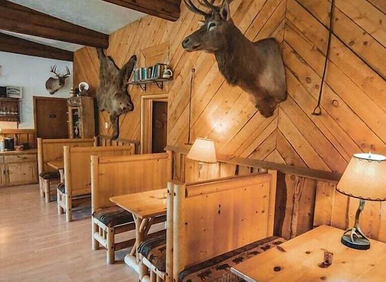 فندق Boulder Lake Lodge