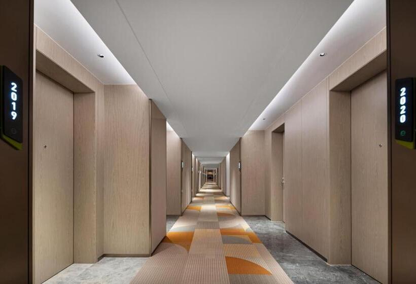 ホテル Home2 Suites By Hilton Guiyang Airport