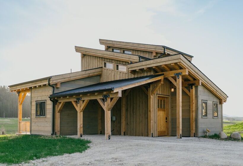 Сельский отель Clydesdale Outpost