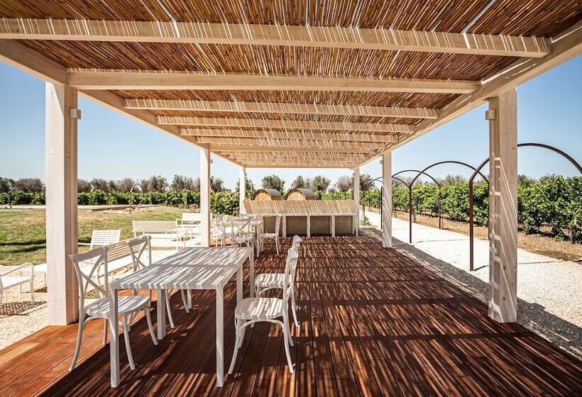فندق ريفى Masseria Torleanzi   Wine Relais