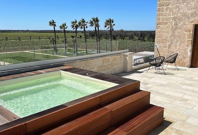 فندق ريفى Masseria Torleanzi   Wine Relais