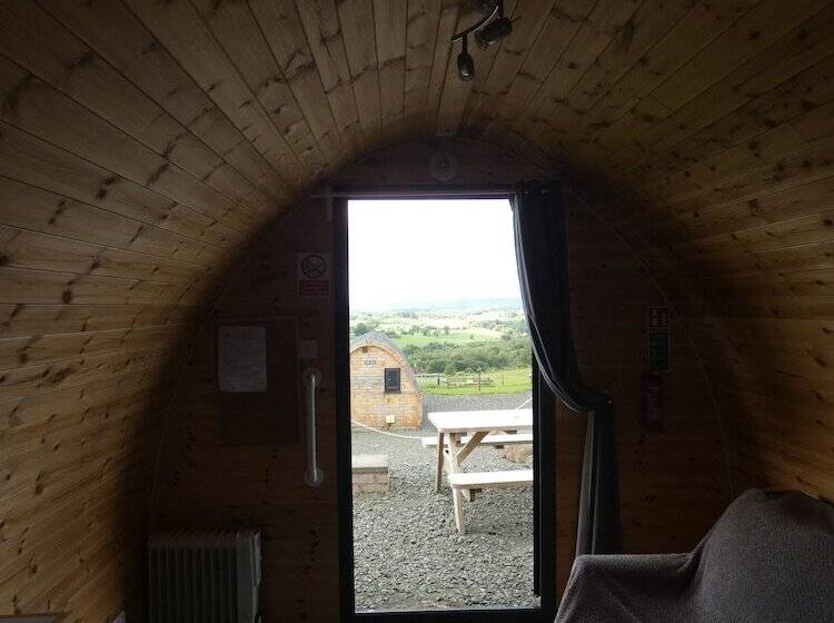乡村酒店  The Arns Glamping Pods